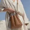 Camel texturé édition Numéro Huit