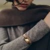 Cuir taupe édition Éole Cuff