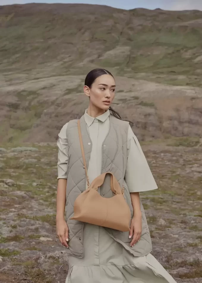 Édition Numéro Neuf Beige Texturé