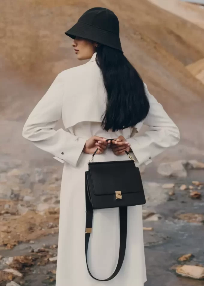 Numéro Sept Edition Noir Texturé