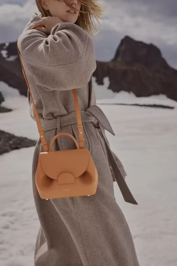Numéro Un Nano Edition Texturé Tan